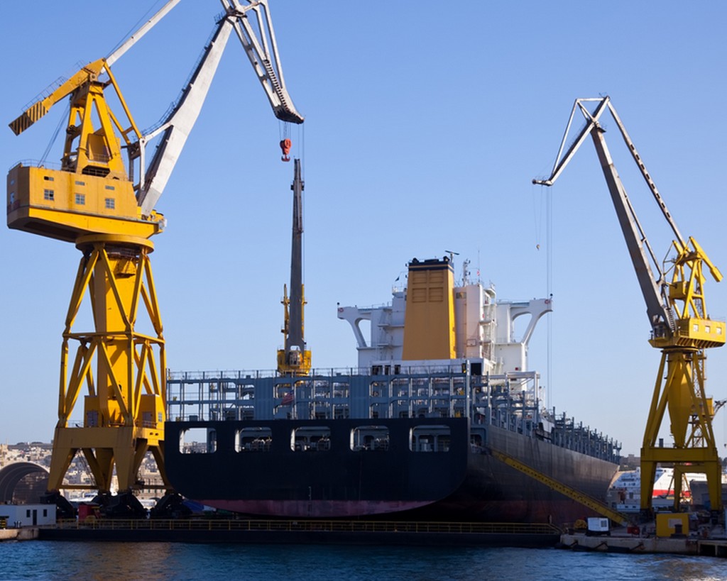 Dry docking shipyard